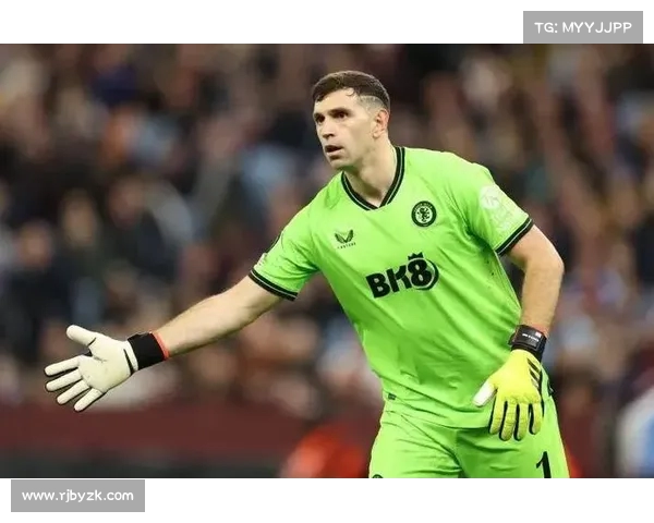 曼联夏窗压哨放弃 世界第一引发转会市场最大失落