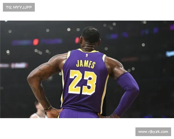 阿斯顿维拉官方宣布埃利奥特新赛季将穿9号球衣开启新篇章